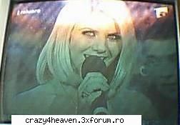 nu au iesit asa bn pozele k sunt facute de la tv cu ingerashul nostru =d folclorul