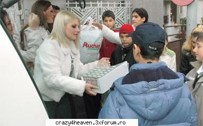 trupa �heaven� a făcut �n avans, cu orfanii din decembrie 2008  |  articol semnat de cristina